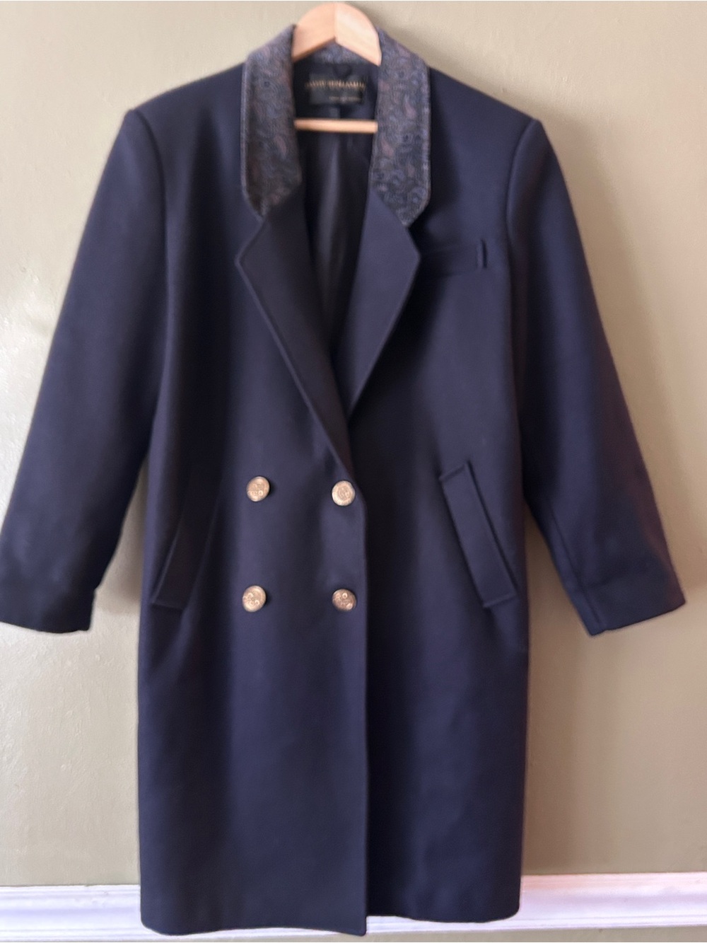 Vintage Wool Double-Breasted Oversized Navy Coat with Patterned Collar and cuffs